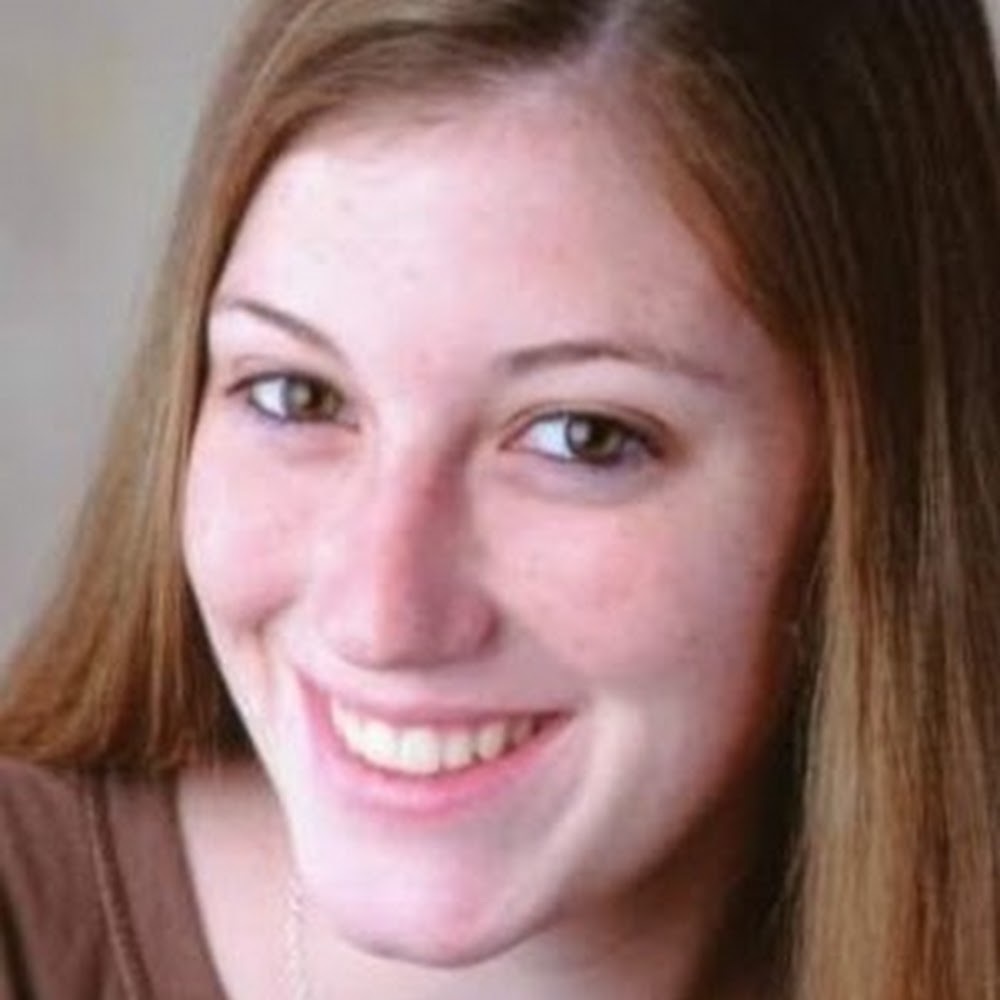 Meet your Posher, Carrie